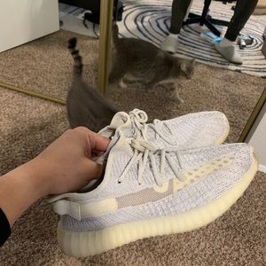 Adidas Yeezy Boost 350 V2 Lundmark Size 8.5